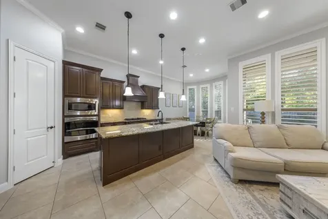 103 S Vershire Circle Magnolia TX 77354