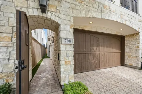 708 Asbury Street Houston TX 77007