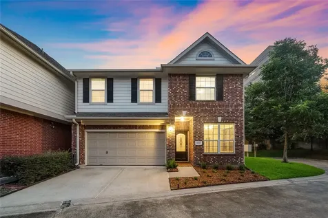 2626 Couch Street Houston TX 77008