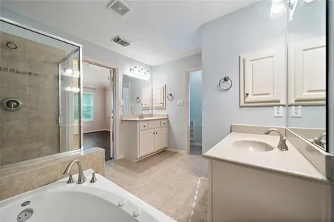 2626 Couch Street Houston TX 77008