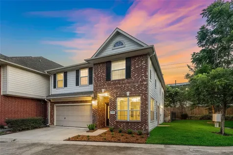 2626 Couch Street Houston TX 77008