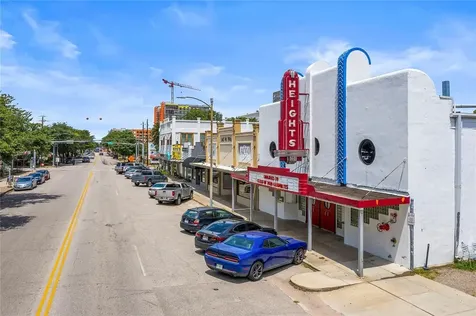 2626 Couch Street Houston TX 77008