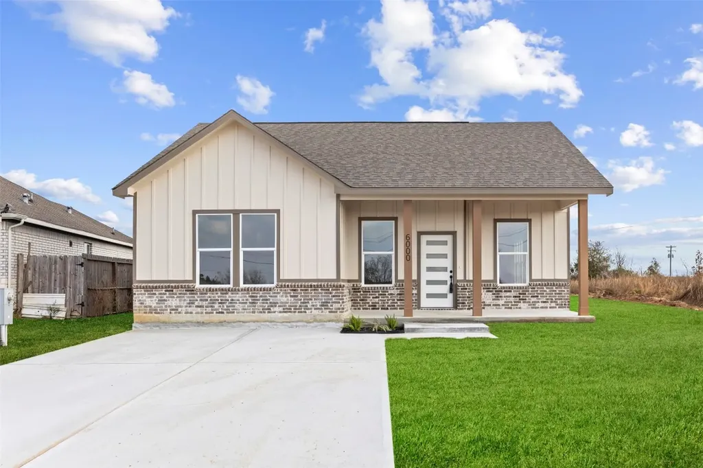 6000 Road 5503 Cleveland TX 77327