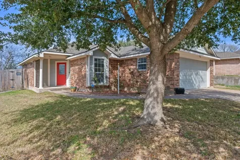 501 Riggs Street Brenham TX 77833