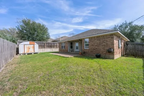 501 Riggs Street Brenham TX 77833