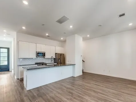 4727 Glen Isle Drive Houston TX 77009