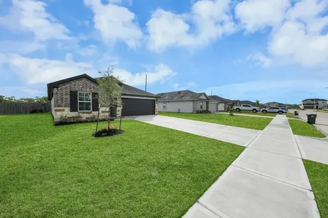 1137 Buffalograss Trail Sealy TX 77474