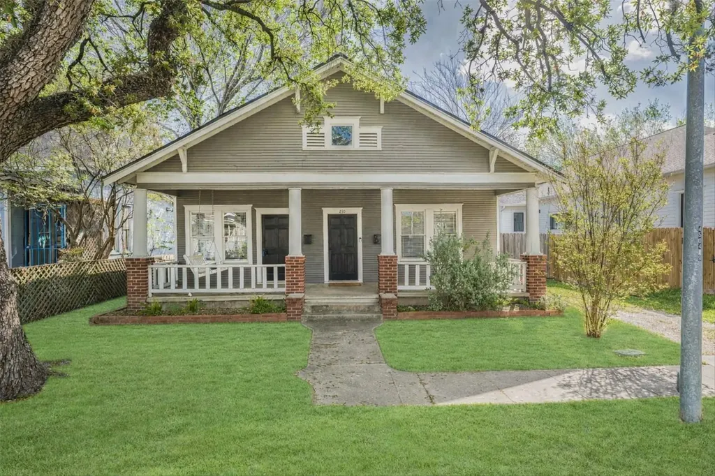 210 Tabor Street Houston TX 77009