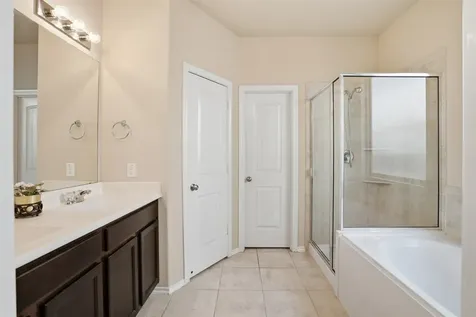 13842 Bonner Bluff Lane Houston TX 77047