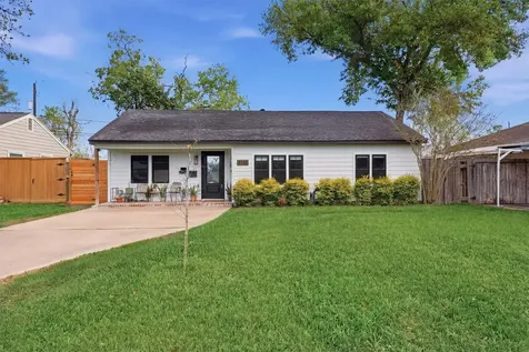 7110 Jalna Street Houston TX 77055