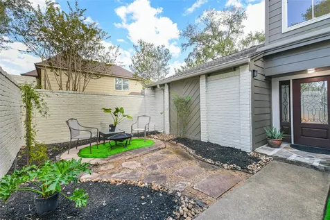 5115 Green Springs Drive Houston TX 77066
