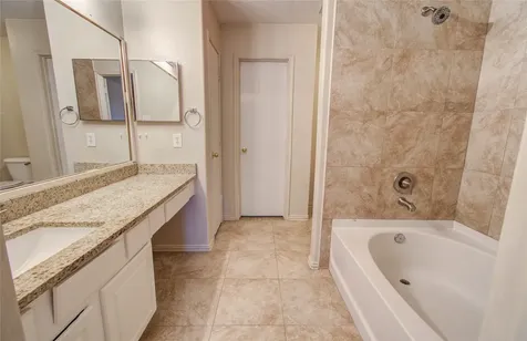 98 S Vesper Bend Circle The Woodlands TX 77382