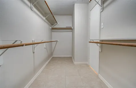 98 S Vesper Bend Circle The Woodlands TX 77382
