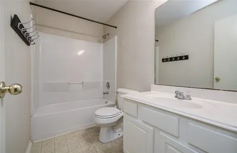 98 S Vesper Bend Circle The Woodlands TX 77382
