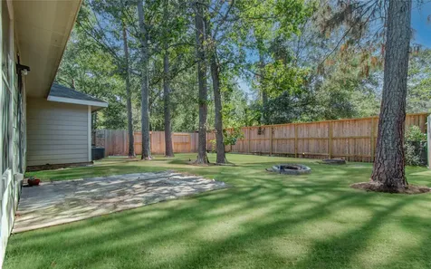 98 S Vesper Bend Circle The Woodlands TX 77382