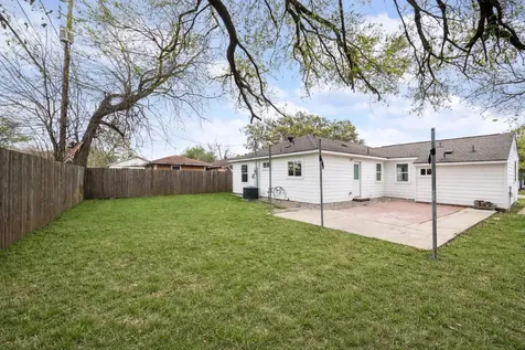 7515 Magnolia Street Houston TX 77023