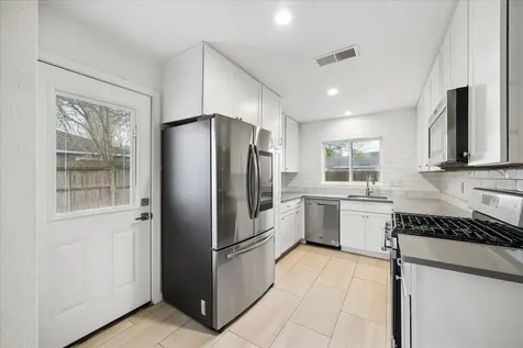 7515 Magnolia Street Houston TX 77023