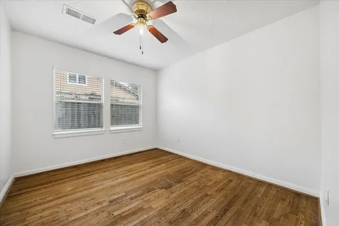 7515 Magnolia Street Houston TX 77023