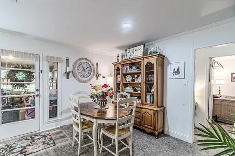 2103 Taylor Street Waller TX 77484