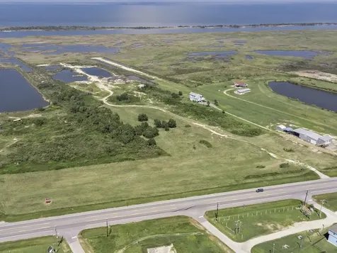 2169 Highway 87 Crystal Beach TX 77650