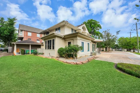 2014 Commonwealth Street Houston TX 77006