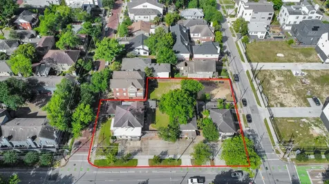 2014 Commonwealth Street Houston TX 77006
