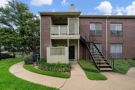 8055 Cambridge Street 87 Houston TX 77054