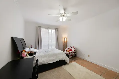 8055 Cambridge Street 87 Houston TX 77054