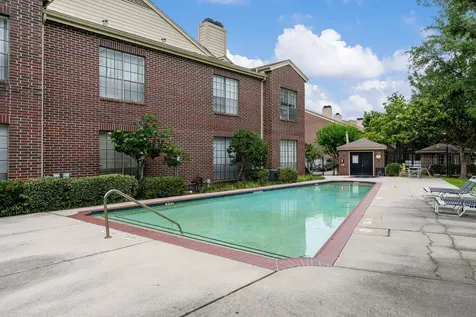 8055 Cambridge Street 87 Houston TX 77054