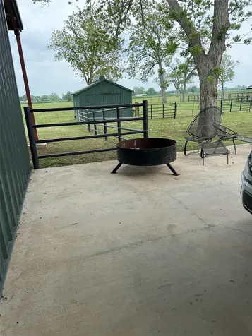 2426 County Road 231 Wharton TX 77488