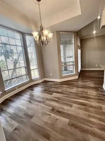 5353 Memorial Drive 1003 Houston TX 77007