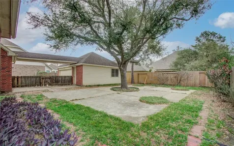 411 Green Stone Court Houston TX 77094
