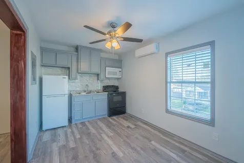 7124 Avenue F 7 Houston TX 77011