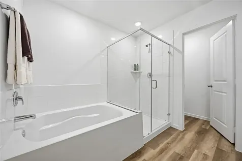 5208 Greengrass Willow Way Houston TX 77048