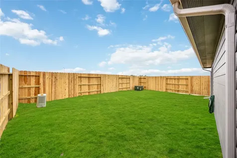 5208 Greengrass Willow Way Houston TX 77048