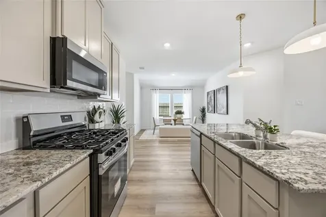 5208 Greengrass Willow Way Houston TX 77048