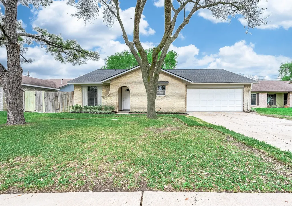 3610 Brier Gardens Drive Houston TX 77082