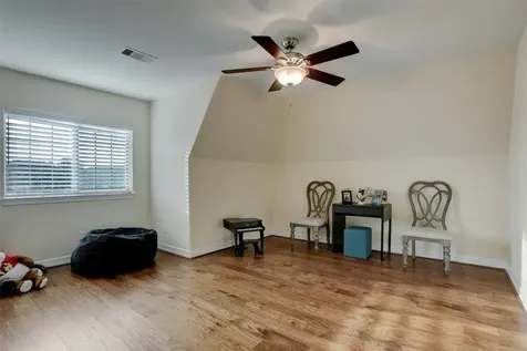 327 Twin Timbers Lane Kemah TX 77565