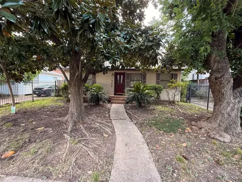 1523 Nevada Street Houston TX 77006