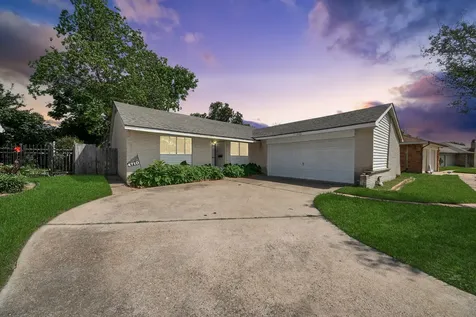 4710 Lotus Street Houston TX 77045