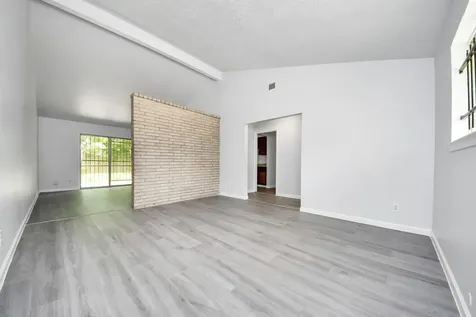 4710 Lotus Street Houston TX 77045