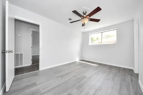 4710 Lotus Street Houston TX 77045