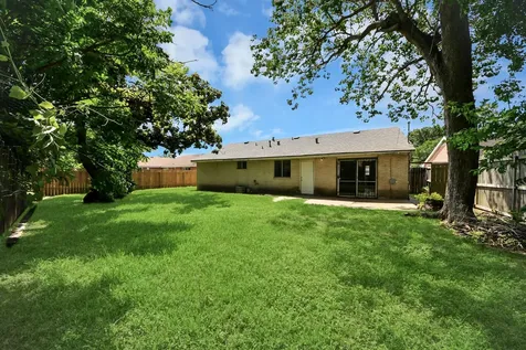 4710 Lotus Street Houston TX 77045