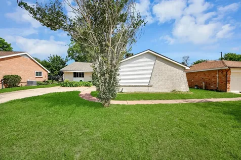 4710 Lotus Street Houston TX 77045