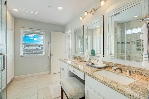 1095 Redfish Street Bayou Vista TX 77563