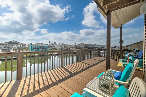 1095 Redfish Street Bayou Vista TX 77563