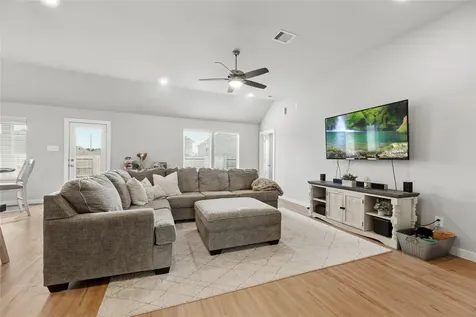 432 Ridge Palm Road Magnolia TX 77354