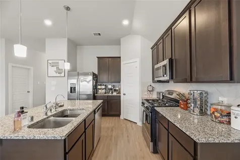 432 Ridge Palm Road Magnolia TX 77354