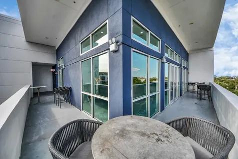 5455 Richmond Avenue 3028 Houston TX 77056