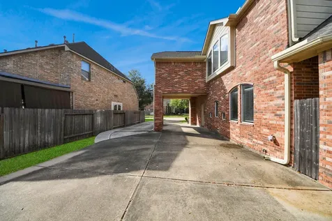 17618 Raven Canyon Lane Houston TX 77095